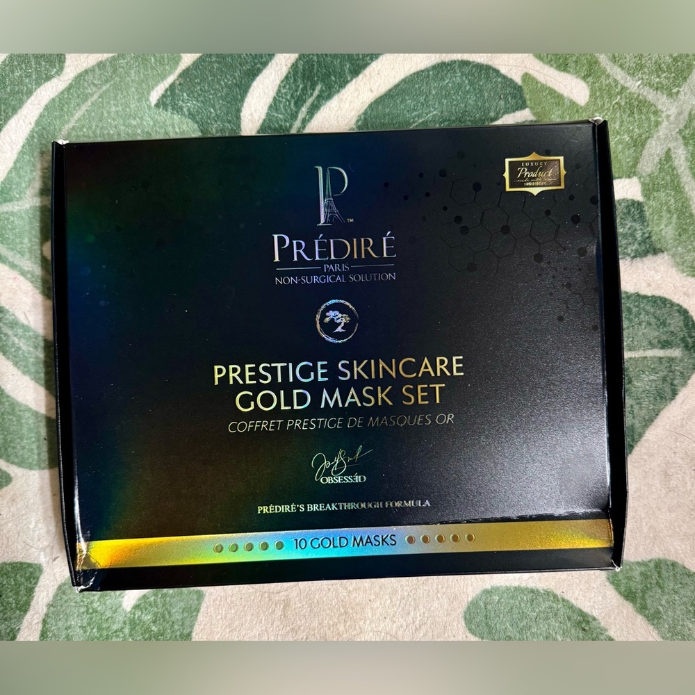 BRAND NEW AND SEALED IN ORIGINAL PACKAGING Prestige Skincare Gold Mask Set(10pc)